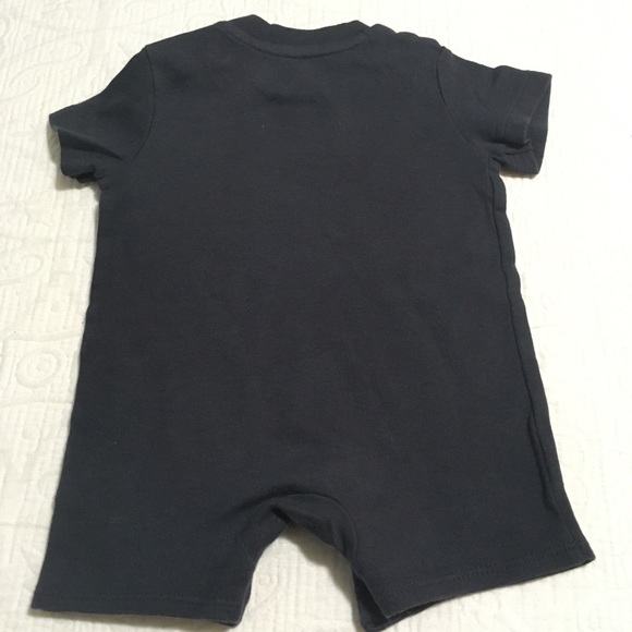 0-3m (4/$20) Summery Short Rompers - Picture 8 of 10